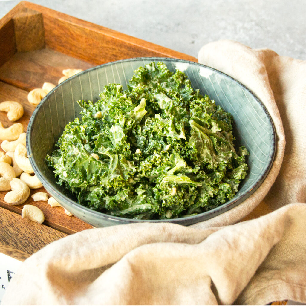 Cremiges veganes Caesar-Dressing - Tasty Katy