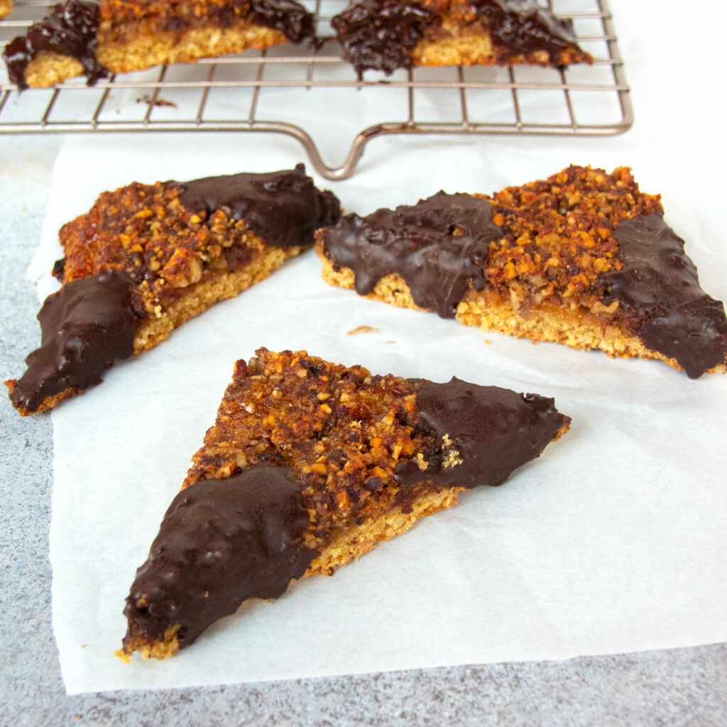 Einfache glutenfreie Buchweizenbrötchen - Tasty Katy