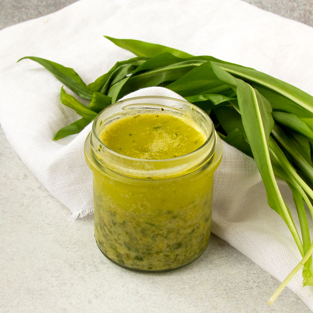 Bärlauchbutter selber machen - Tasty Katy